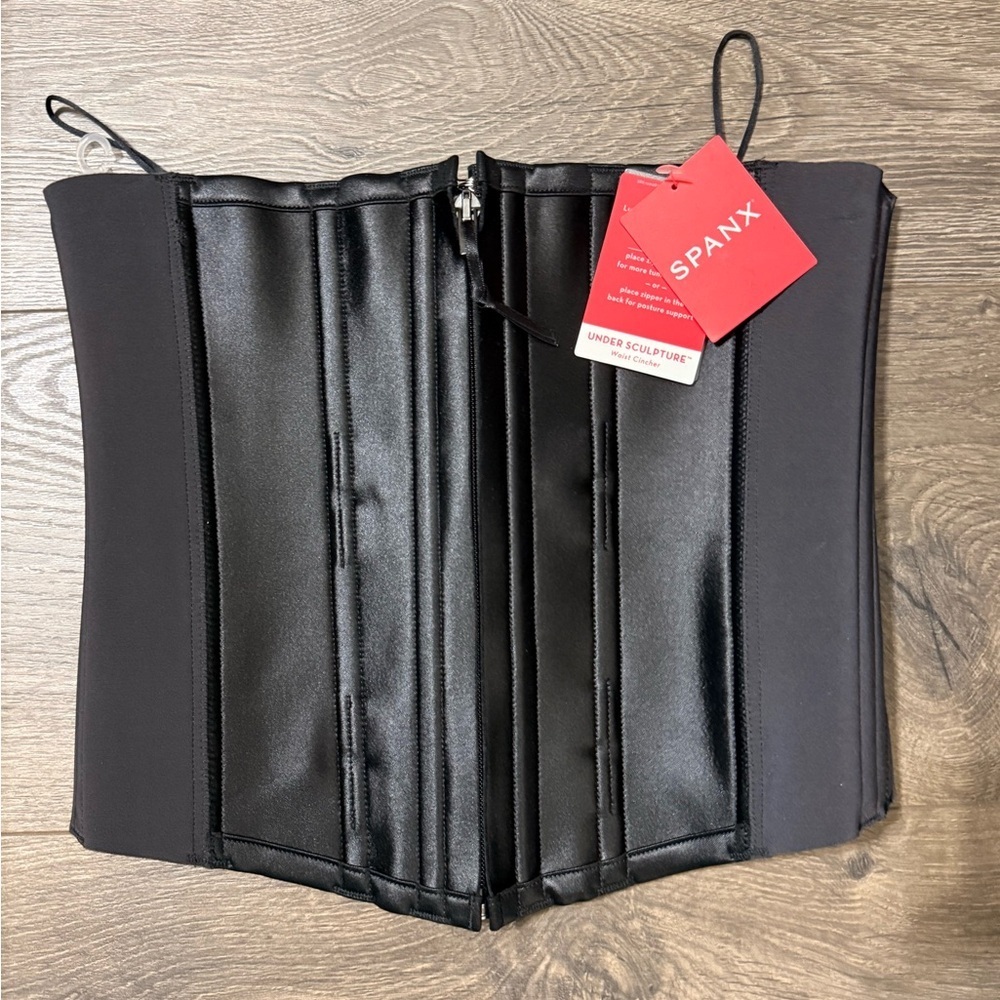 *NWT* Spanx Under Sculpture Waist Cincher - Picture 6 of 10